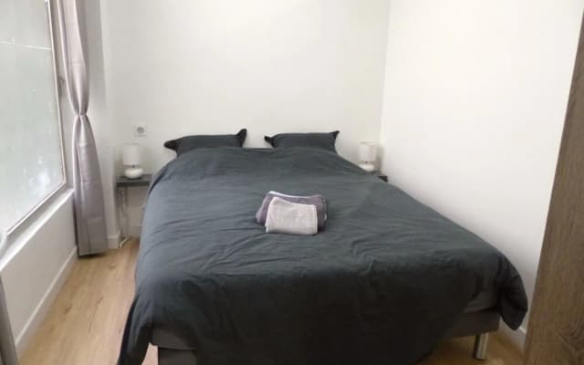 Rue Turgot Apartment - photo 3