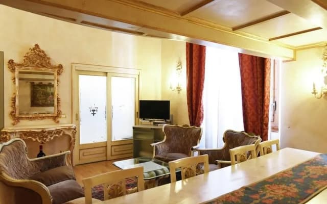 Picturesque Apartment in Florence Town Centre - photo 2