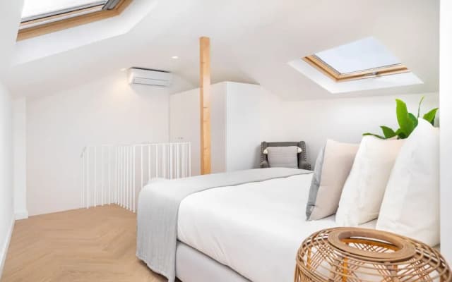 Luxury Duplex Prime Location - photo 2