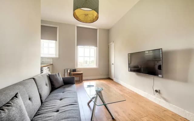 Ultimate Location! Royal Mile 1-bed - photo 4