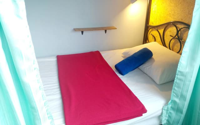 Baan Bangkok Backpackers Hostel - photo 3