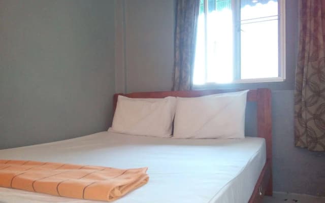 Discovery Cafe & Guesthouse - photo 3
