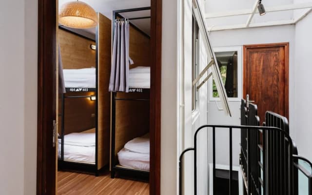 Bedgasm Hostel - photo 3