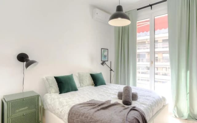 #29 Suite Gambetta AC Sea view 2 bedrooms 1min Walk to Promenade & Sea - photo 4