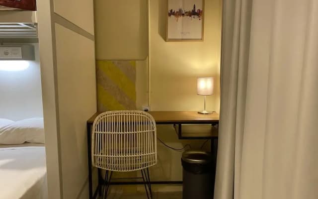 The Loft Hostel Barcelona - photo 4