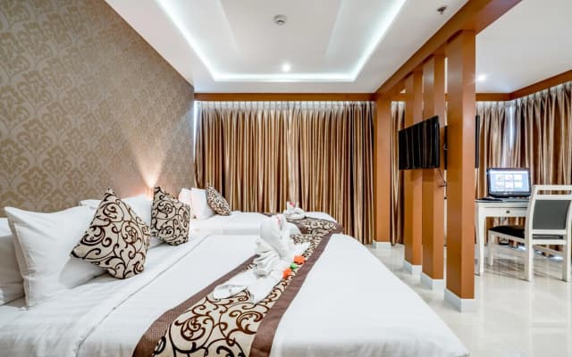 247 Boutique Hotel - photo 4
