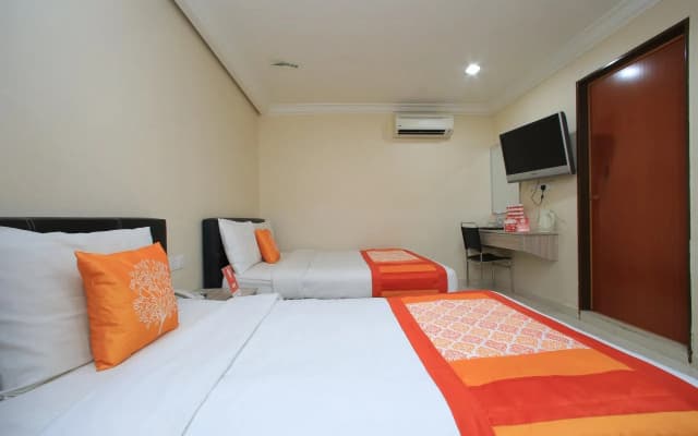 OYO 115 Hotel Safari 1 - photo 5