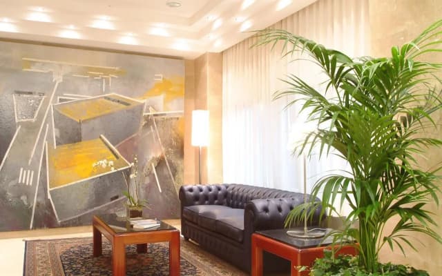 Hotel Gran Legazpi - photo 2