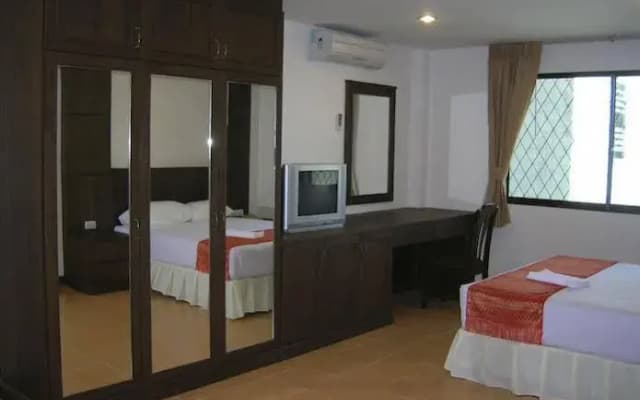 M M House Pattaya - photo 4
