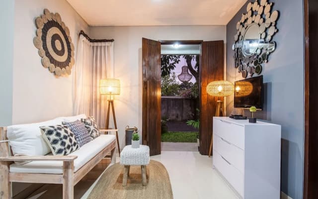 Cecilya House Balian - photo 3