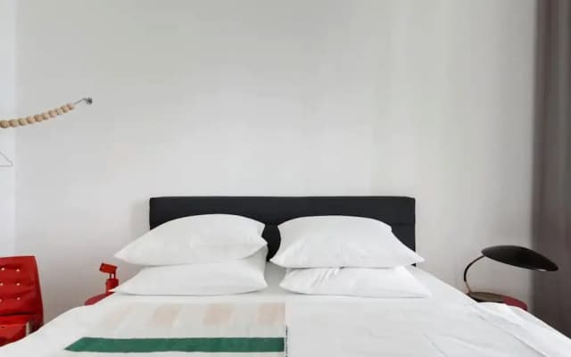 Top Luxury Space Spree Mitte Berlin - photo 3