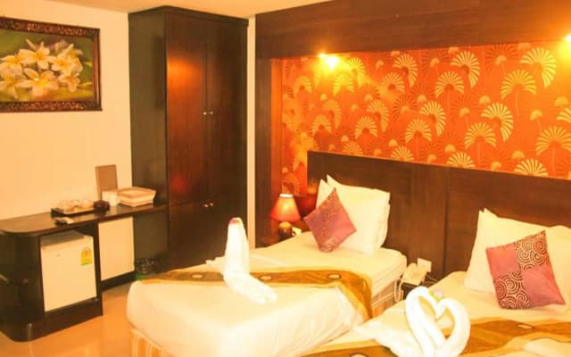 Tez Palace Hotel - photo 2