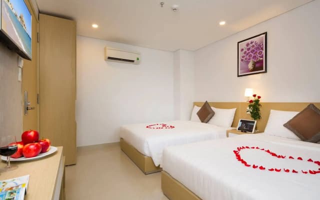 Love Hotel - photo 5