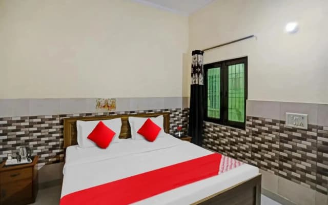 OYO Flagship Kashvi Palace Near Usmaanpur 1st pusta - photo 3