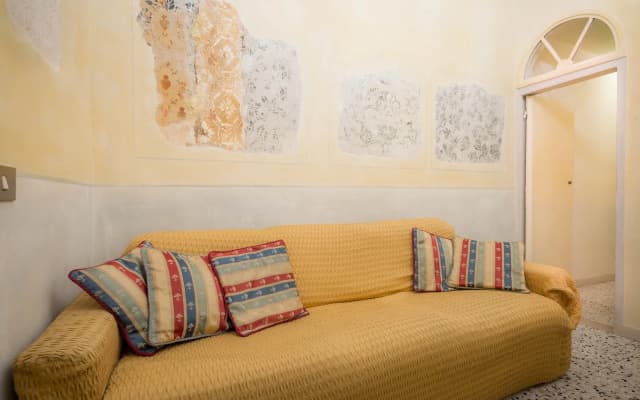 Novella House - photo 5