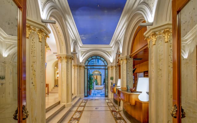 UNA Hotels Empire Roma - photo 2