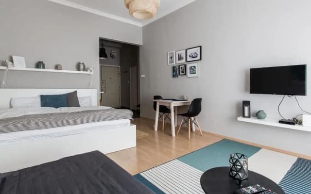 Revay 2 Apartment - photo 2