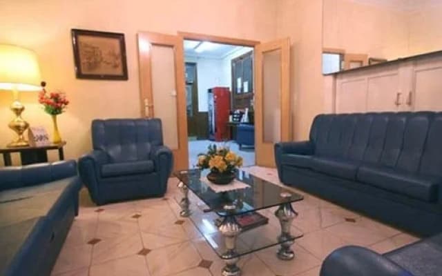 Hostal Continental - photo 2