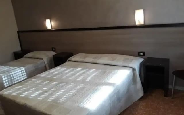 Hotel Salus Milano - photo 4
