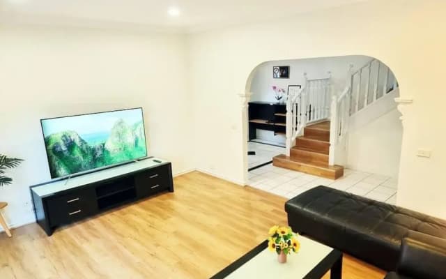 Rosie House - Spacious Comfortable Home - photo 4