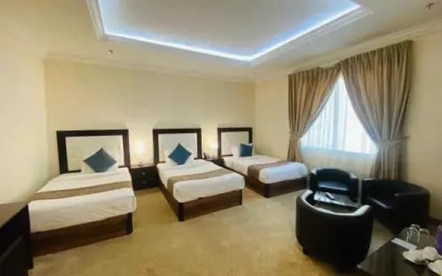 A Line Hotel - photo 3