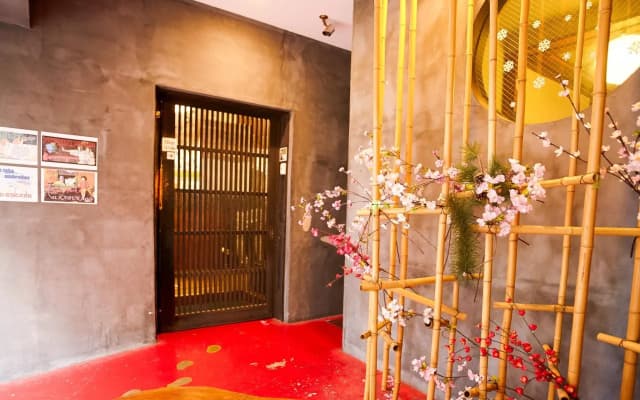 Khaosan Tokyo Kabuki - photo 2