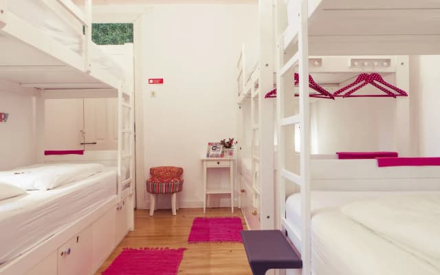 Lisbon Chillout Hostel - photo 4