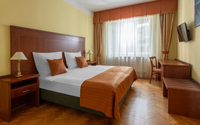 William Sivek Hotels - photo 4