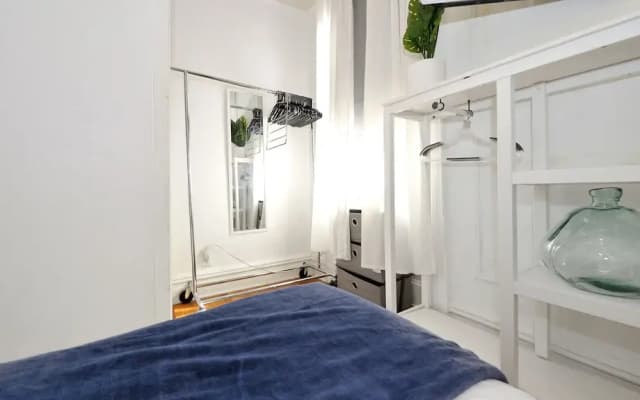 Midtown West Furnished Apartment 3BR Perfect Share - photo 5