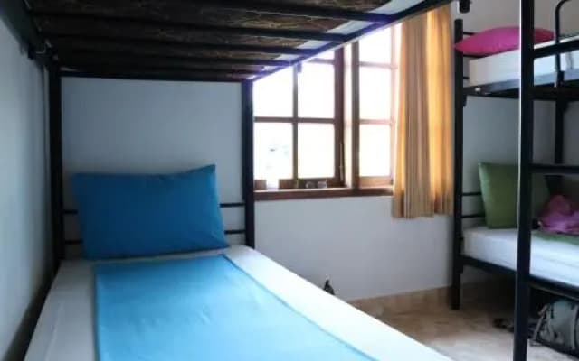 Beachbums Berawa Hostel - photo 3