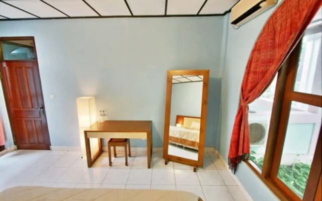 OYO 3923 Villa Puri Royan - photo 5