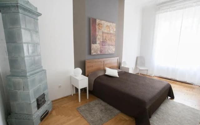 Royal Center Apartment - photo 4
