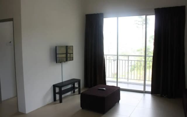 Cameron Strawberry Residence - photo 4