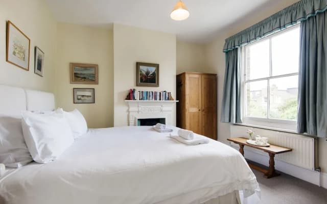 Magnificent Clapham Common Home close to Brixton - photo 4