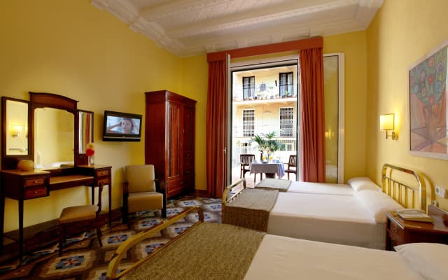 Nouvel Hotel - photo 3