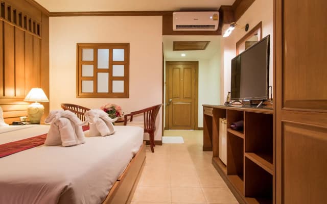 Cello Hotel - photo 4