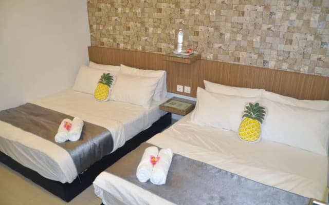 Teruntum 96 Guest House - photo 3