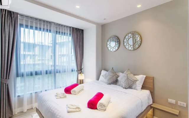 Apartment Near Bangtao Beach 2bdr 2bth - photo 2