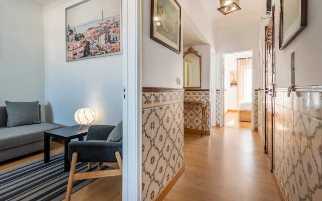Guestready - Bright 2BR Apartment in the Heart of Graça - photo 2
