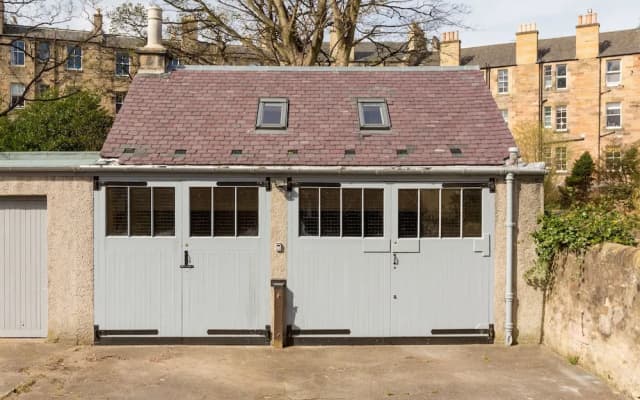 Silver Lining - Loft Studio with Parking - photo 4