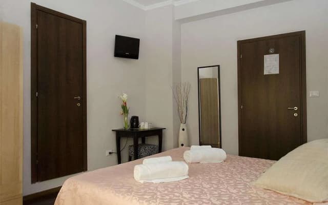 Liberty Vatican Suites - photo 4