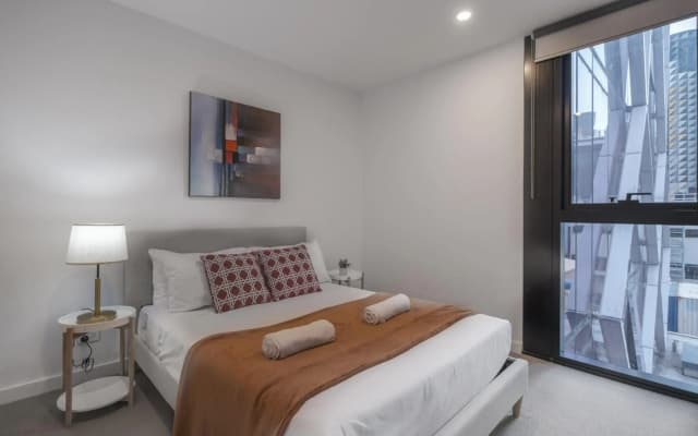 Modern 2BR 1BA apt in MELBOURNE CBD+WIFI - photo 5