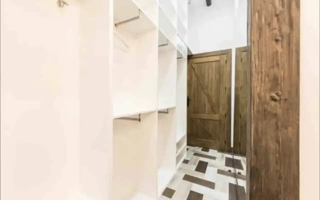 JB Rentals Gran via Apt - photo 3