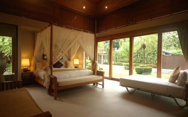 Samara Luxury Beachfront Villa - photo 4