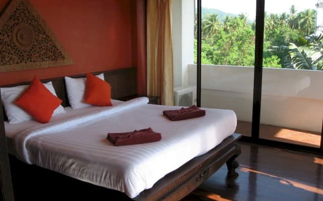 Lanta Long Beach Apartment - photo 2