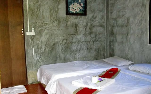 J Seaview Resort - photo 4