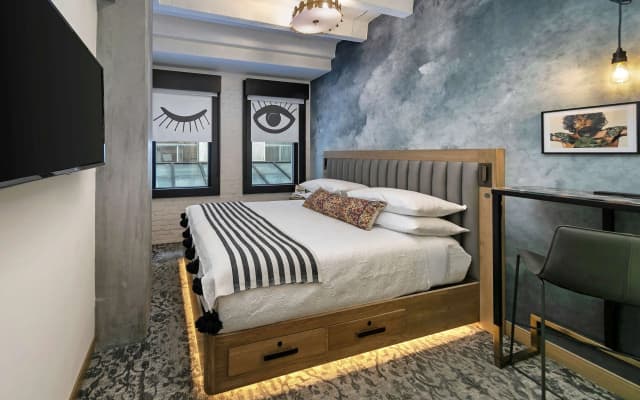 The Wayfarer Downtown LA, Tapestry Collection by Hilton - photo 5