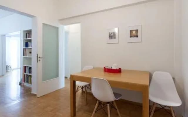 Beautiful 2-bdrm apartment by Acropolis museum - photo 5