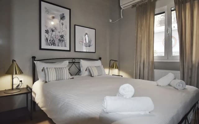 Petite Apartment - photo 3