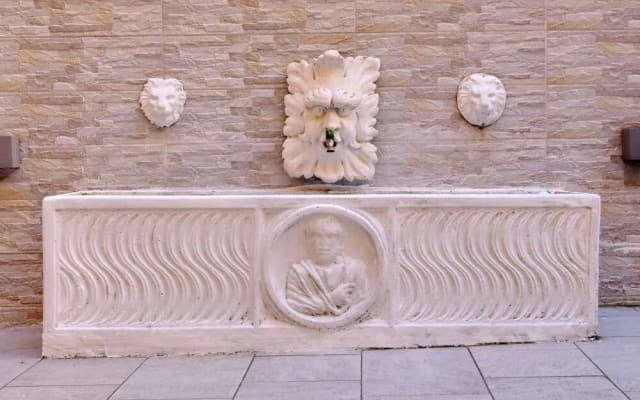 Roman Holiday Colosseo - photo 2